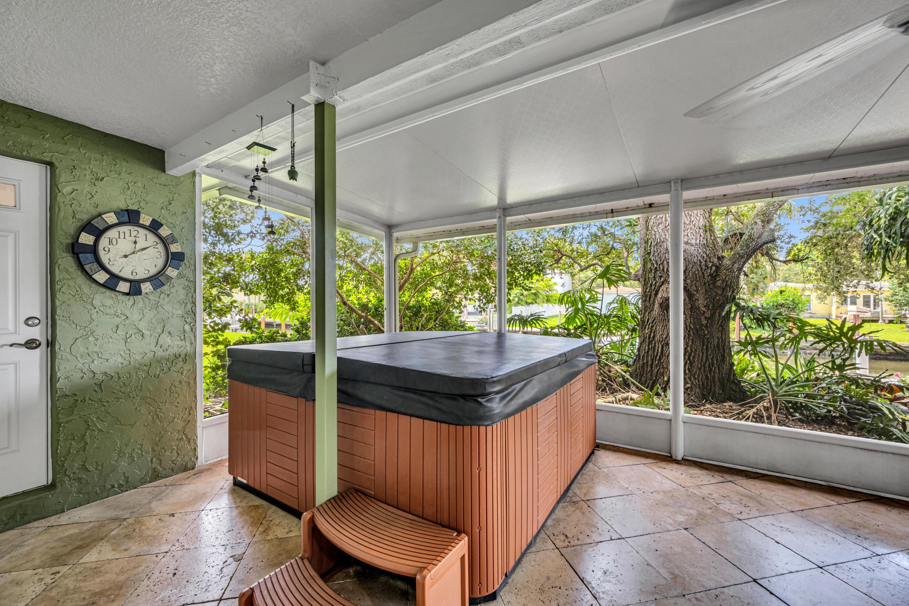 1200 Orange Fort Lauderdale, FL 33315