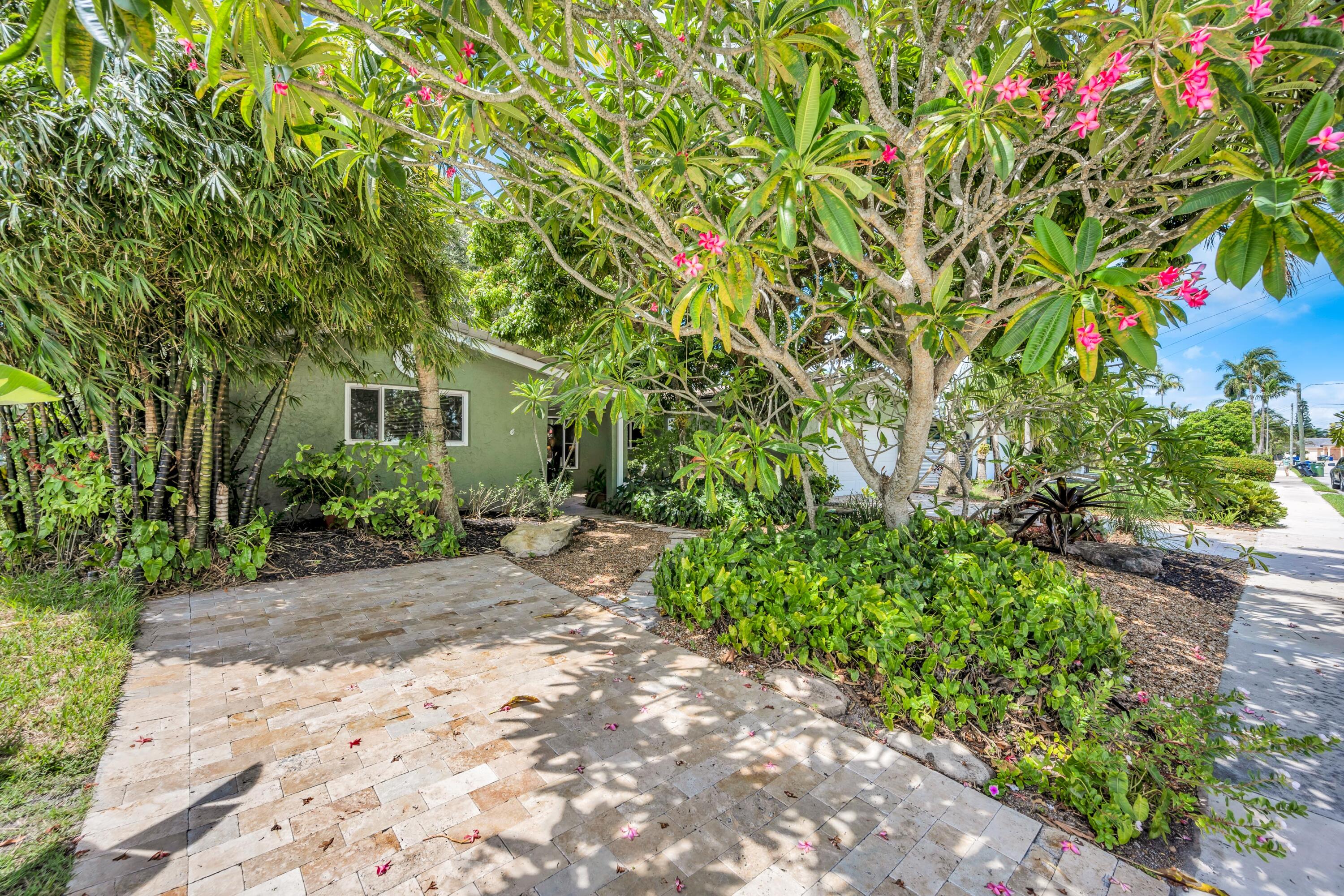 1200 Orange Fort Lauderdale, FL 33315
