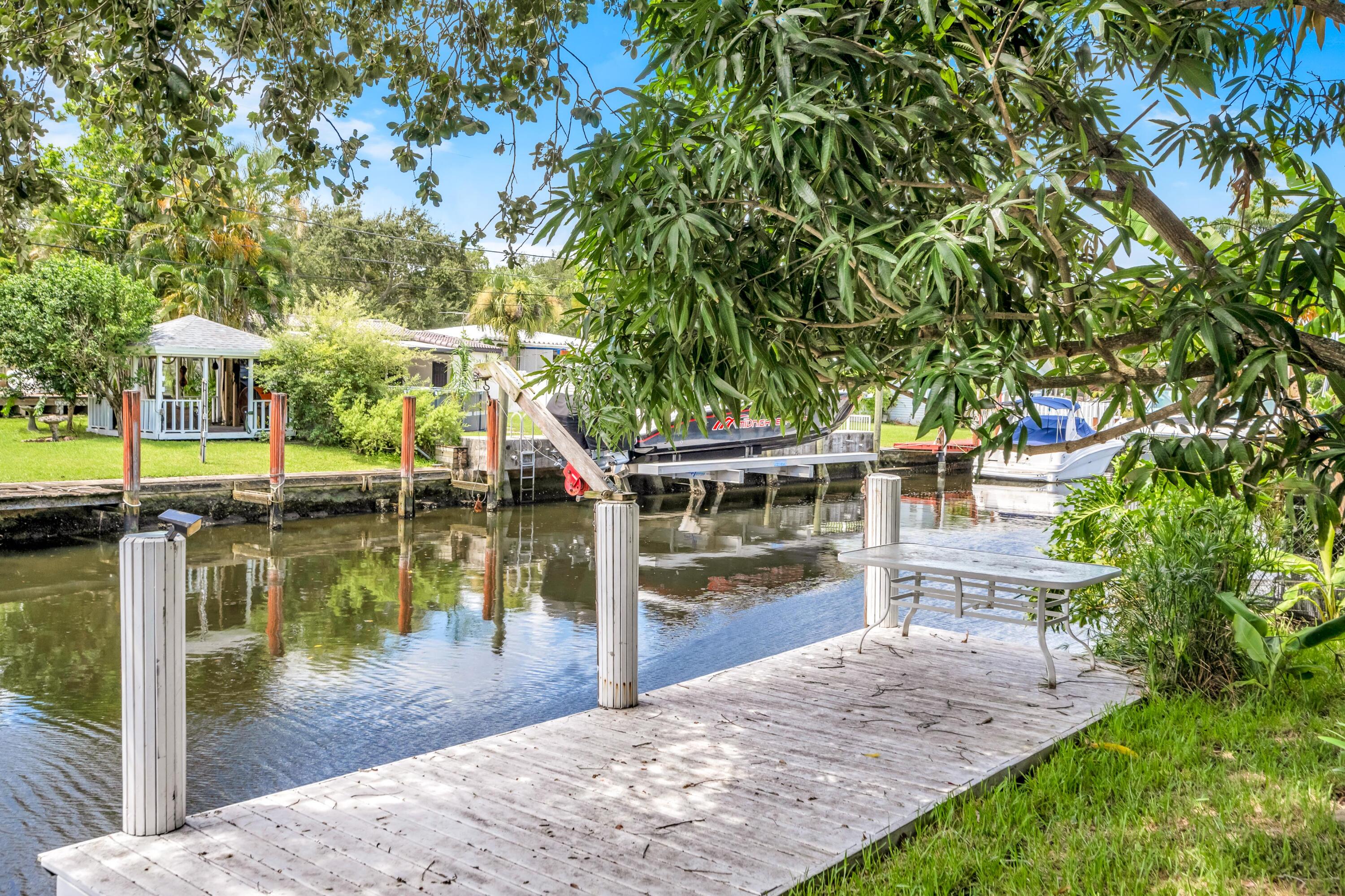 1200 Orange Fort Lauderdale, FL 33315