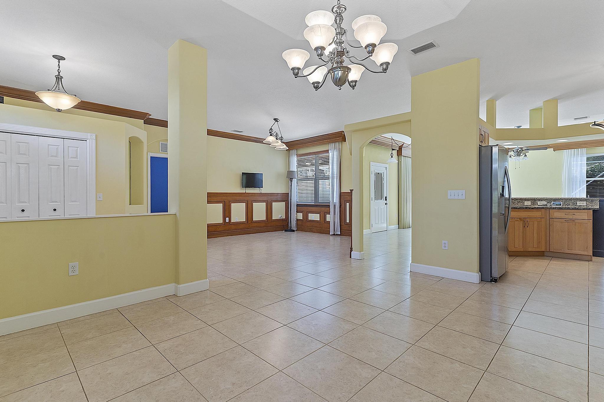444 Rolling Hl Dr Sebastian, FL 32958