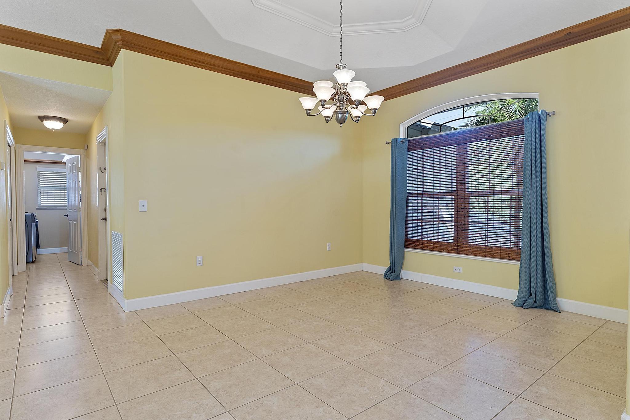 444 Rolling Hl Dr Sebastian, FL 32958