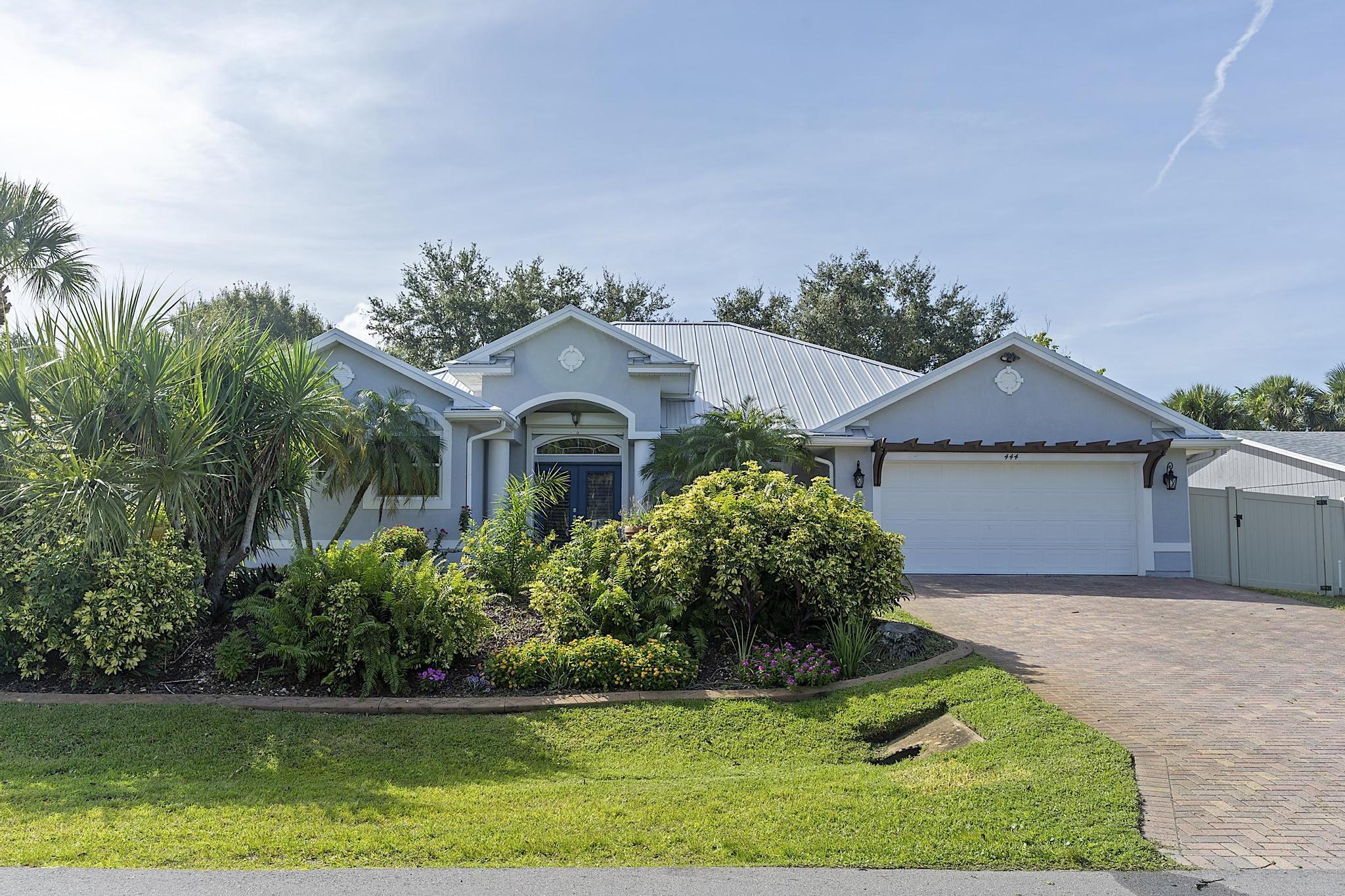 444 Rolling Hl Dr Sebastian, FL 32958