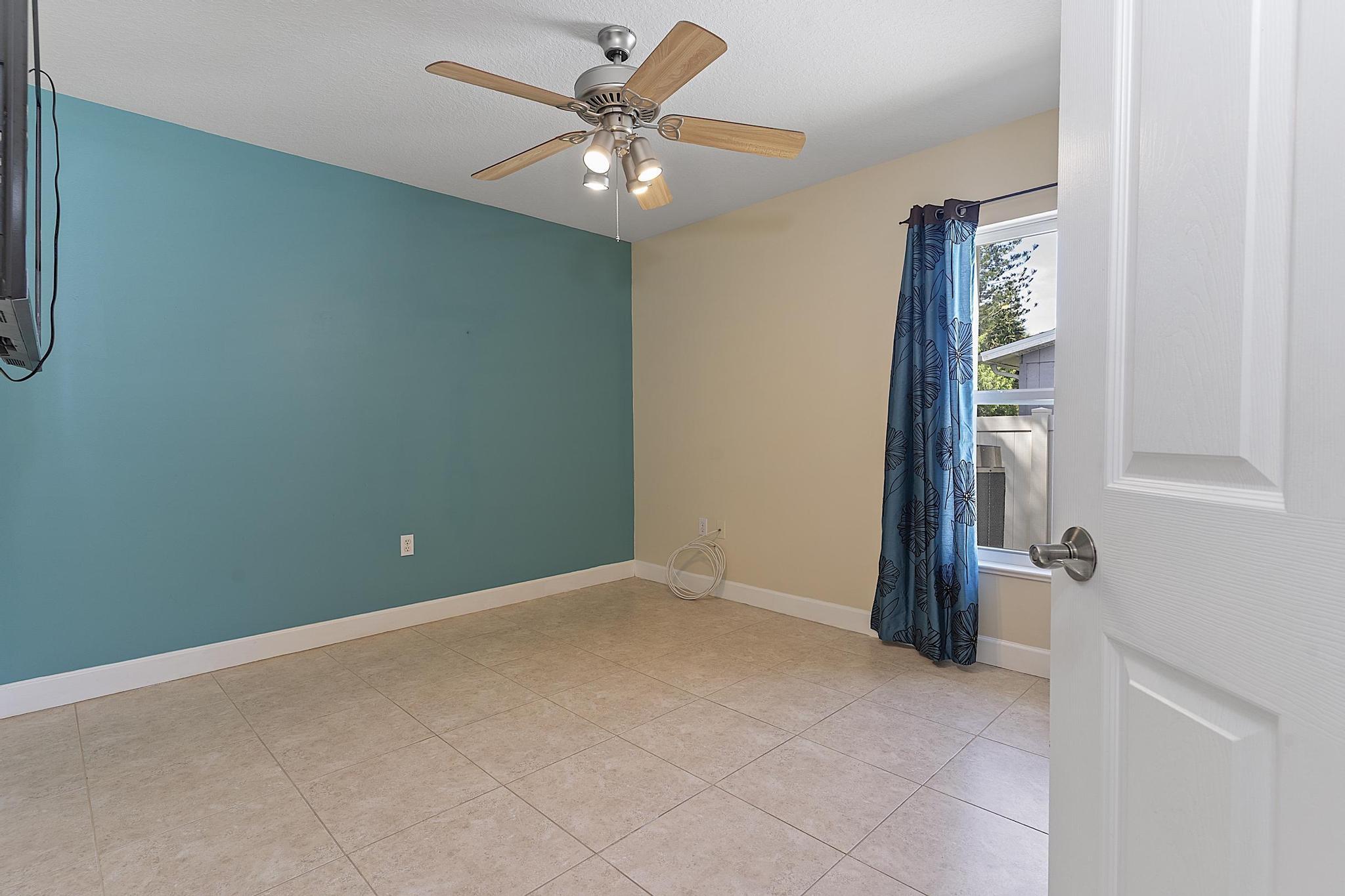 444 Rolling Hl Dr Sebastian, FL 32958