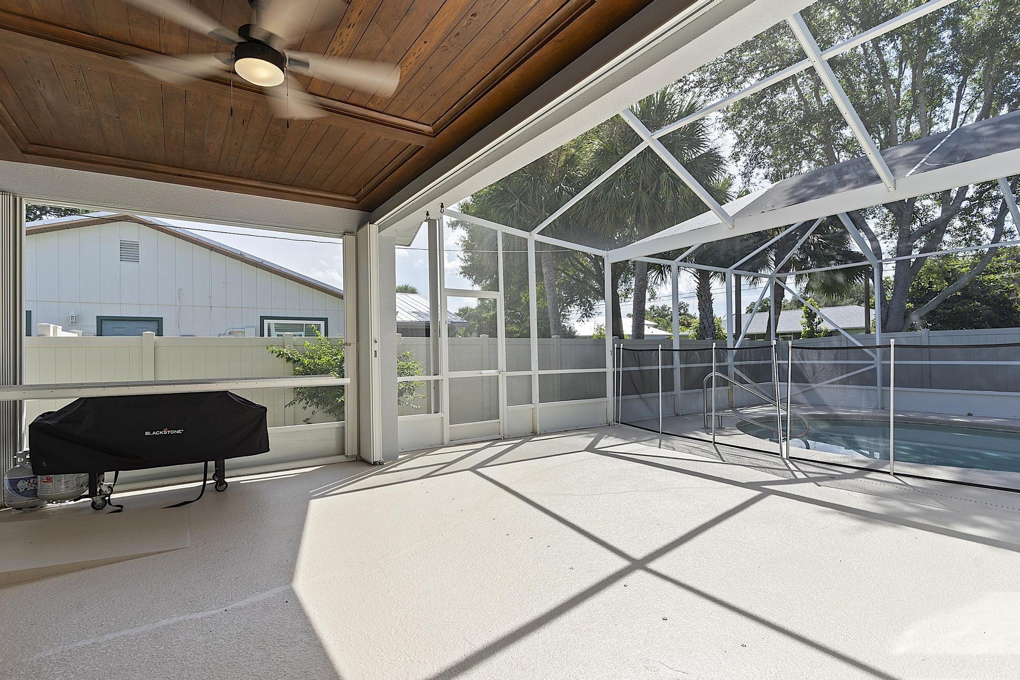 444 Rolling Hl Dr Sebastian, FL 32958