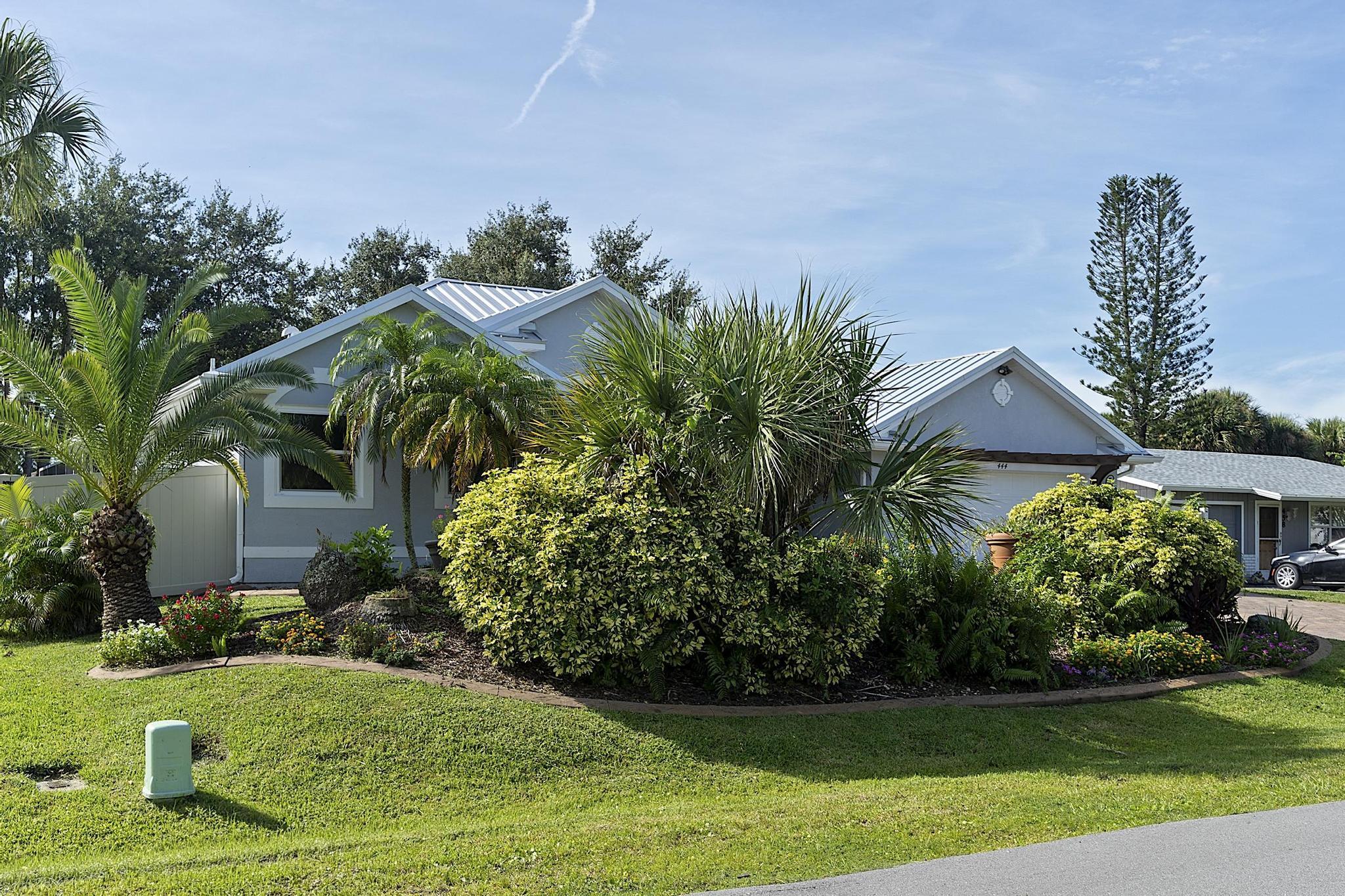 444 Rolling Hl Dr Sebastian, FL 32958