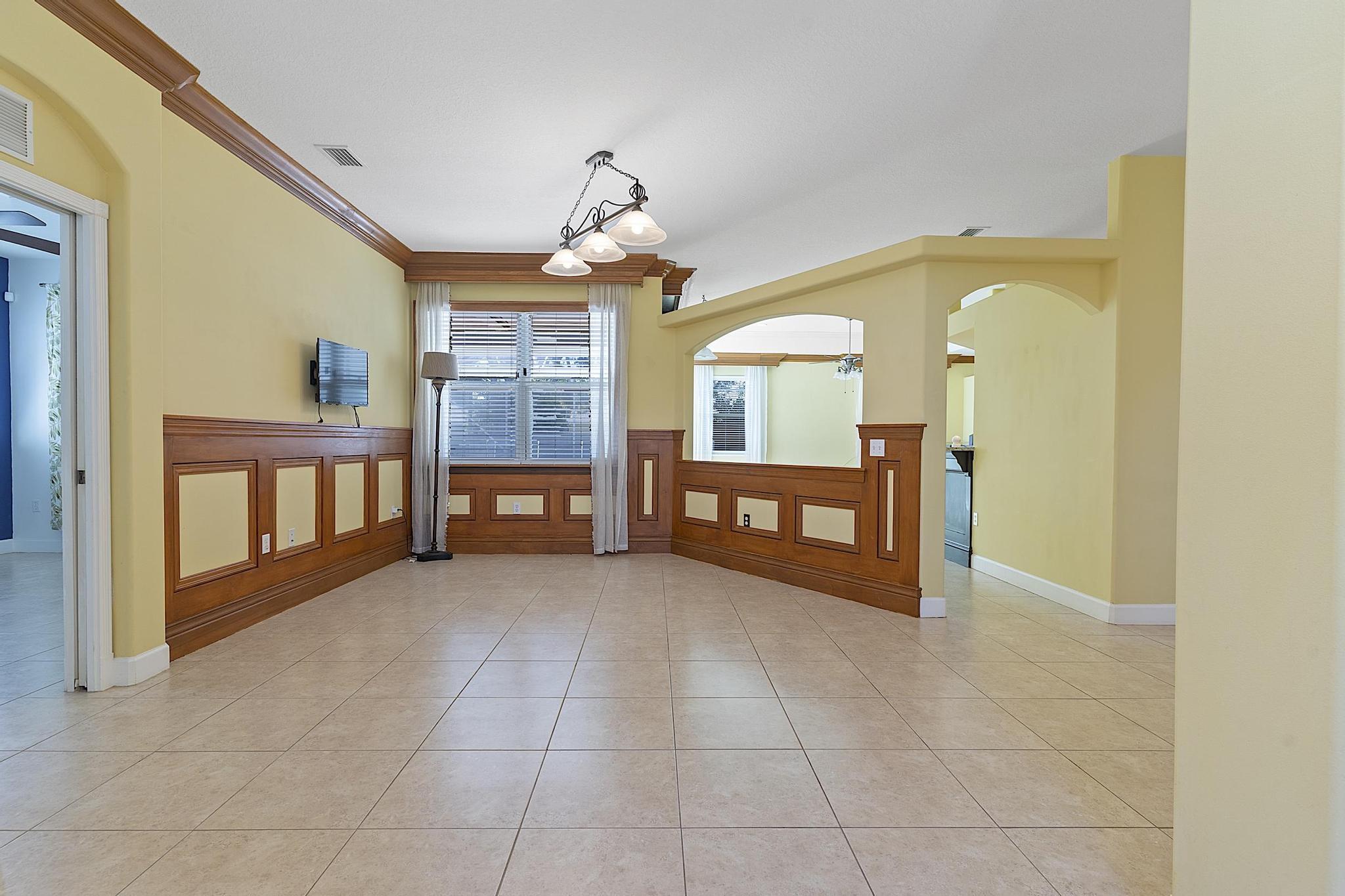 444 Rolling Hl Dr Sebastian, FL 32958