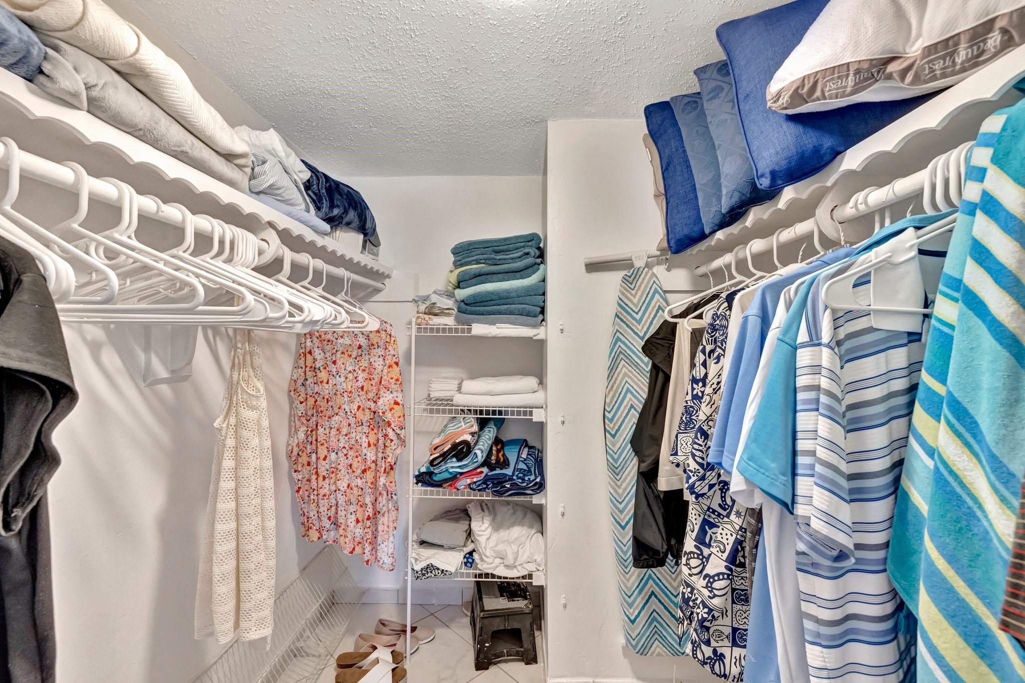 4270 NW 40th St #302,Lauderdale Lakes, FL 33319