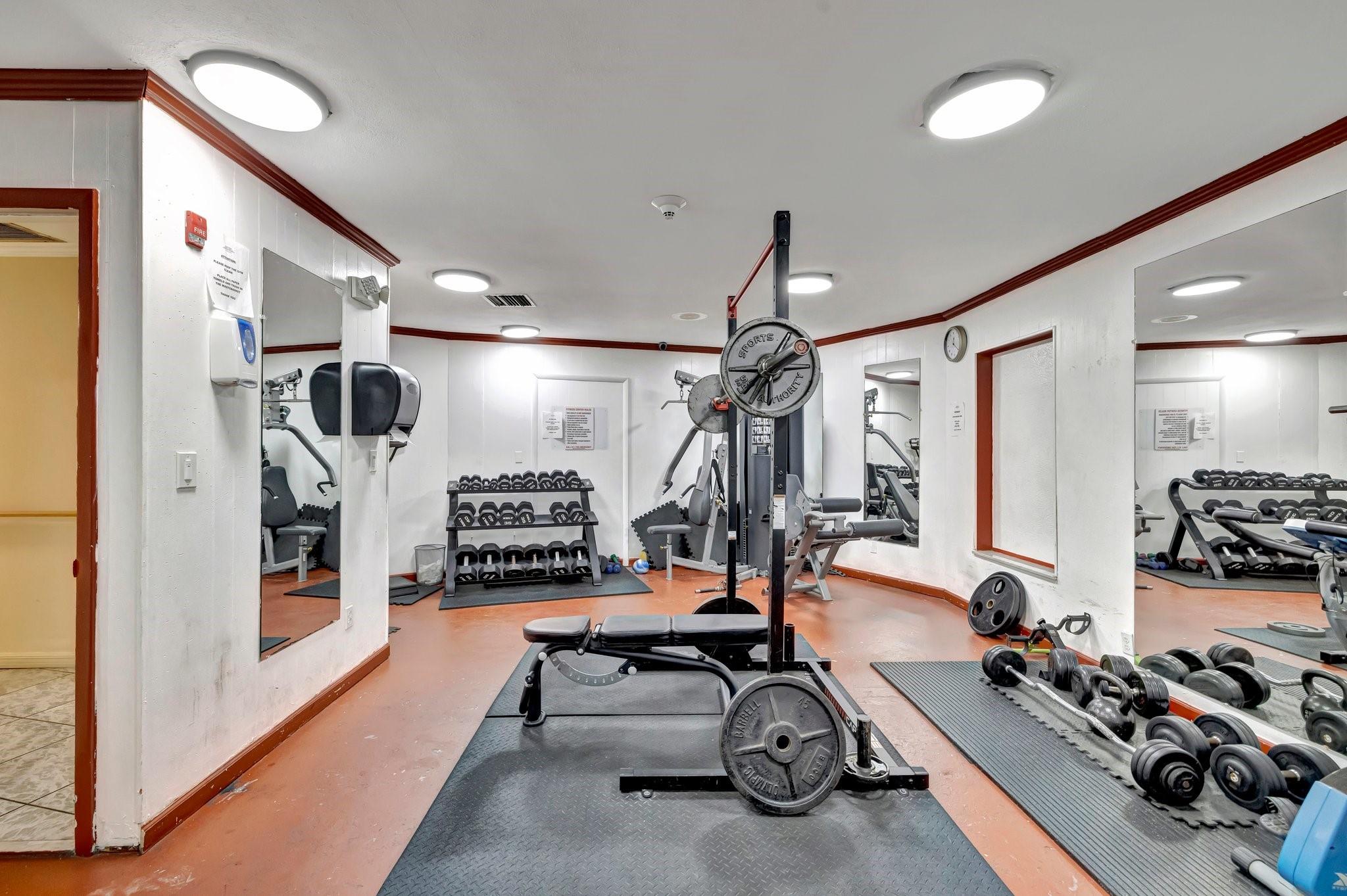 4270 NW 40th St #302,Lauderdale Lakes, FL 33319