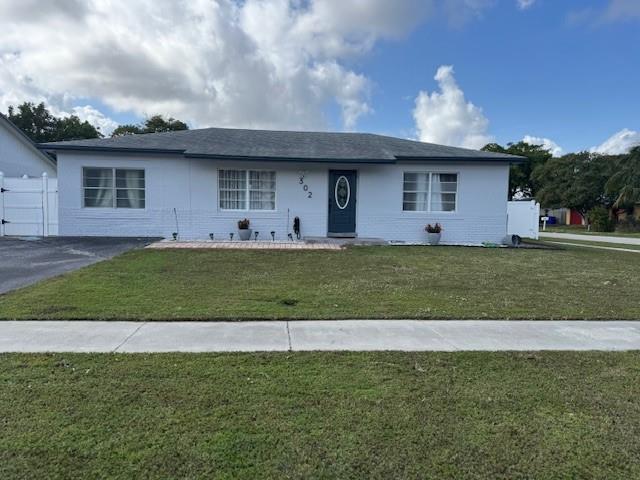 302 SW 78th Ter