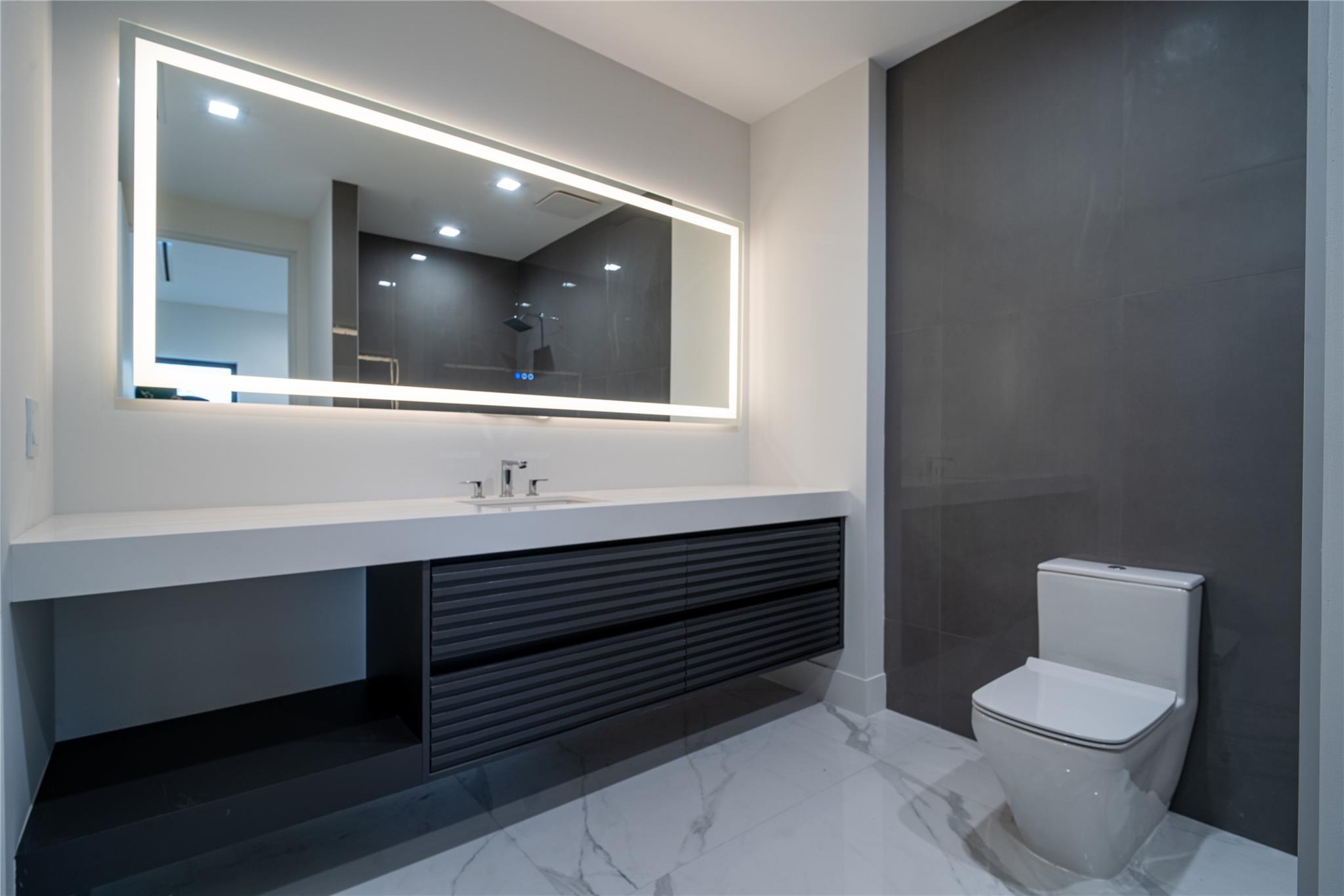 508 NE 9th Ave Fort Lauderdale, FL 33301