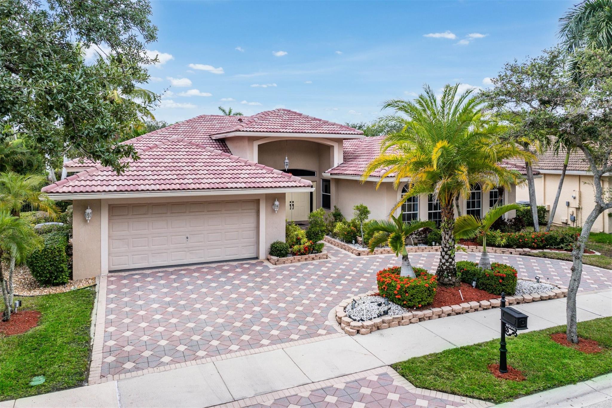 3852 Oak Rdg Cir