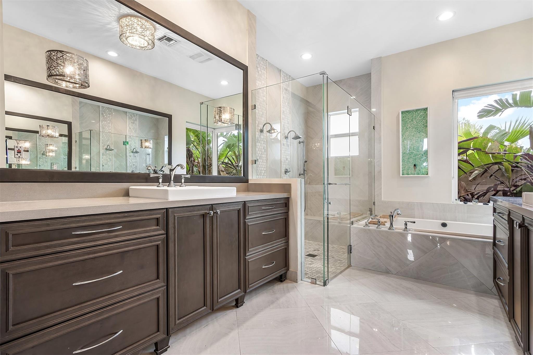 6599 NW 33rd Ave Boca Raton, FL 33496