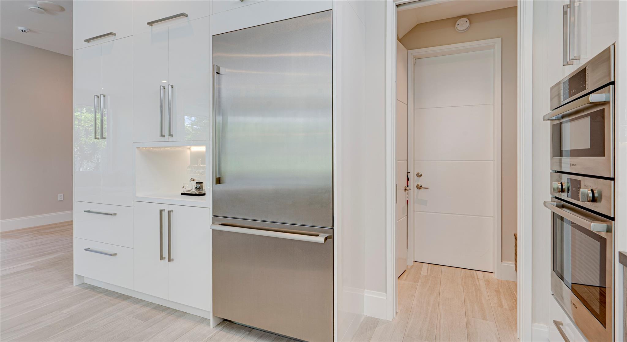 3200 NE 26th St Fort Lauderdale, FL 33305