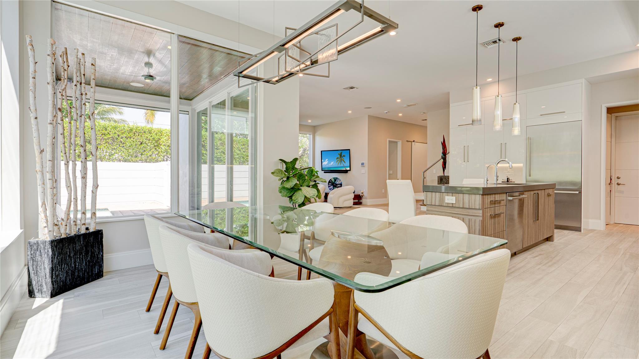 3200 NE 26th St Fort Lauderdale, FL 33305