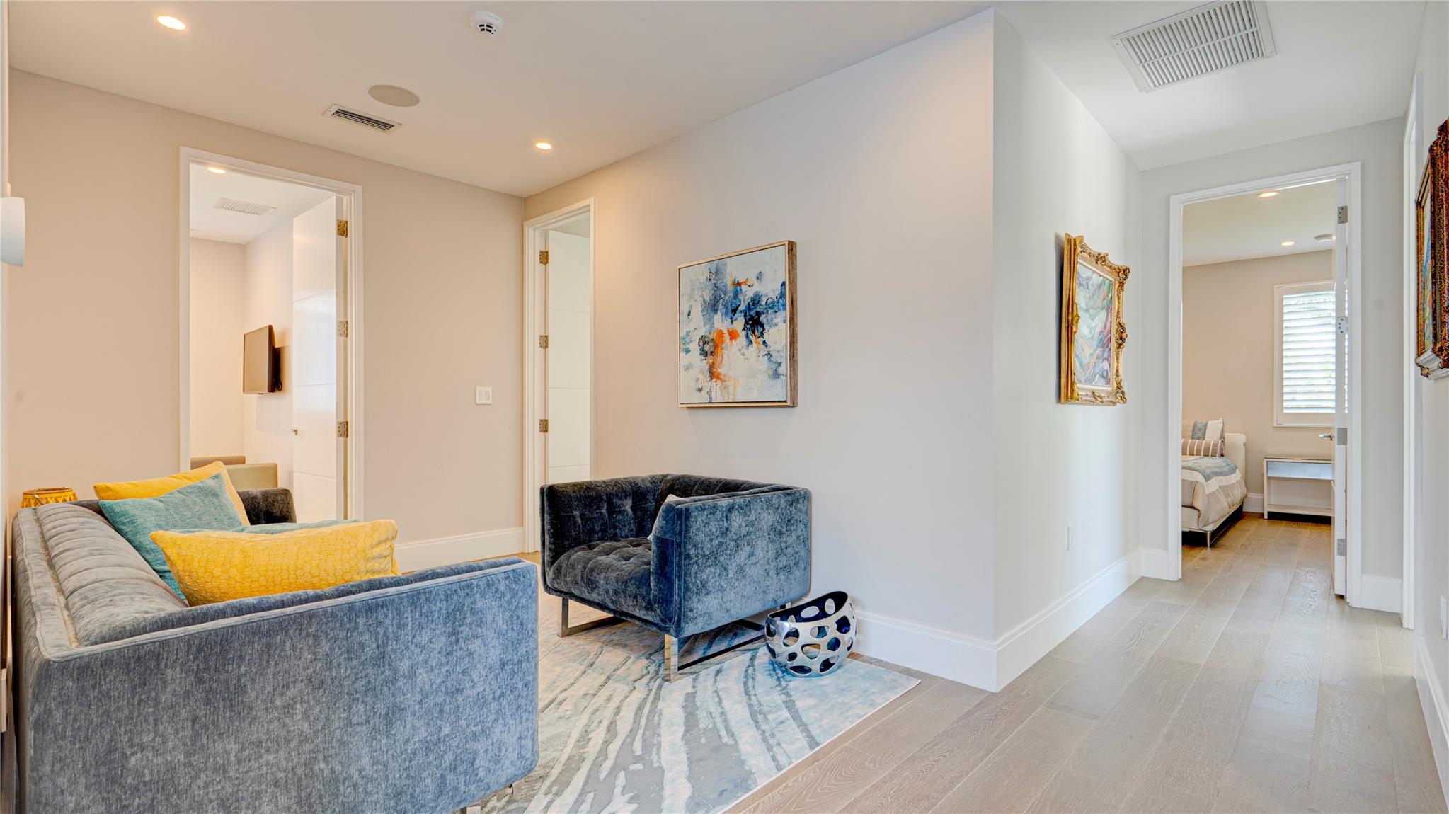 3200 NE 26th St Fort Lauderdale, FL 33305