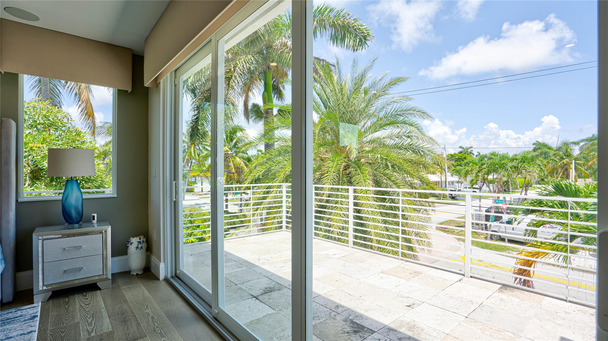 3200 NE 26th St Fort Lauderdale, FL 33305