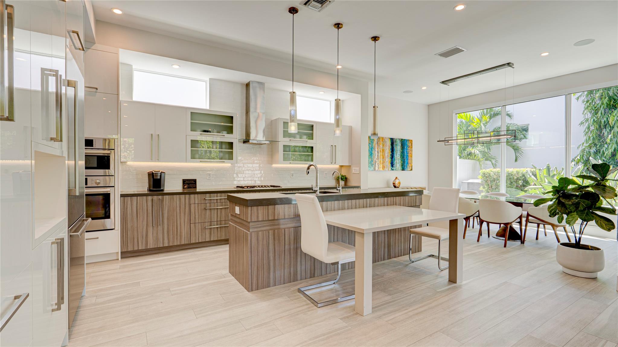 3200 NE 26th St Fort Lauderdale, FL 33305