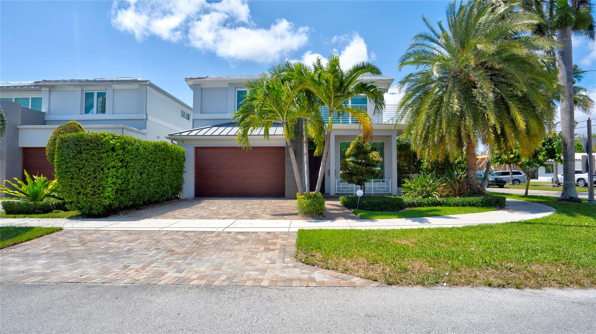 3200 NE 26th St Fort Lauderdale, FL 33305