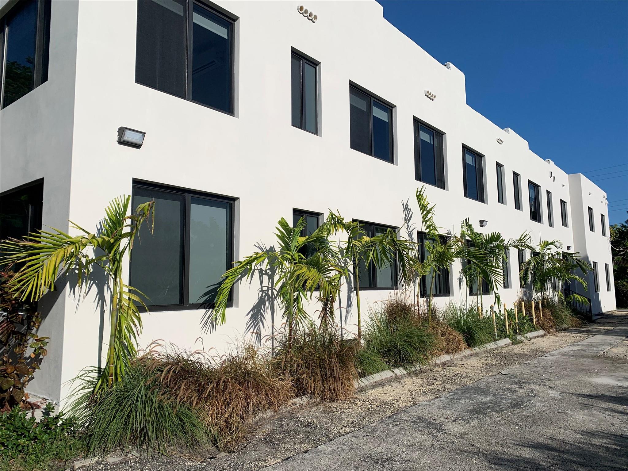 1639 Madison St #11B