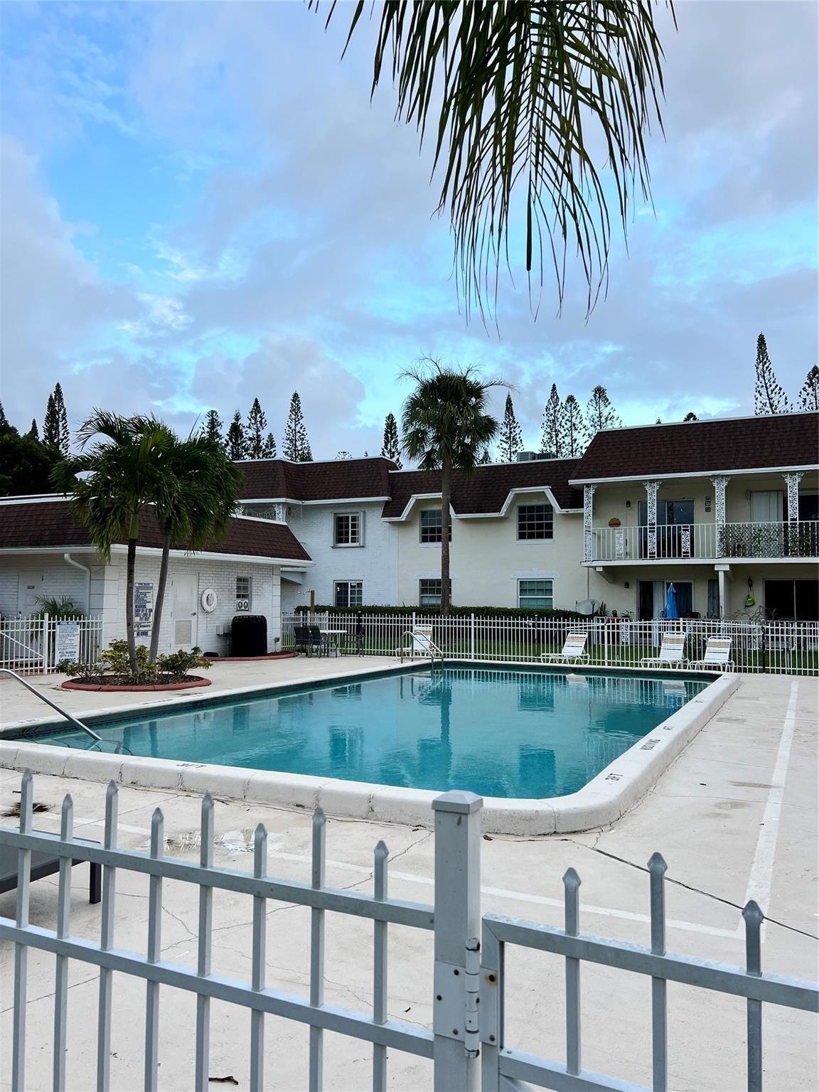 708 SE 2nd Ave #428
