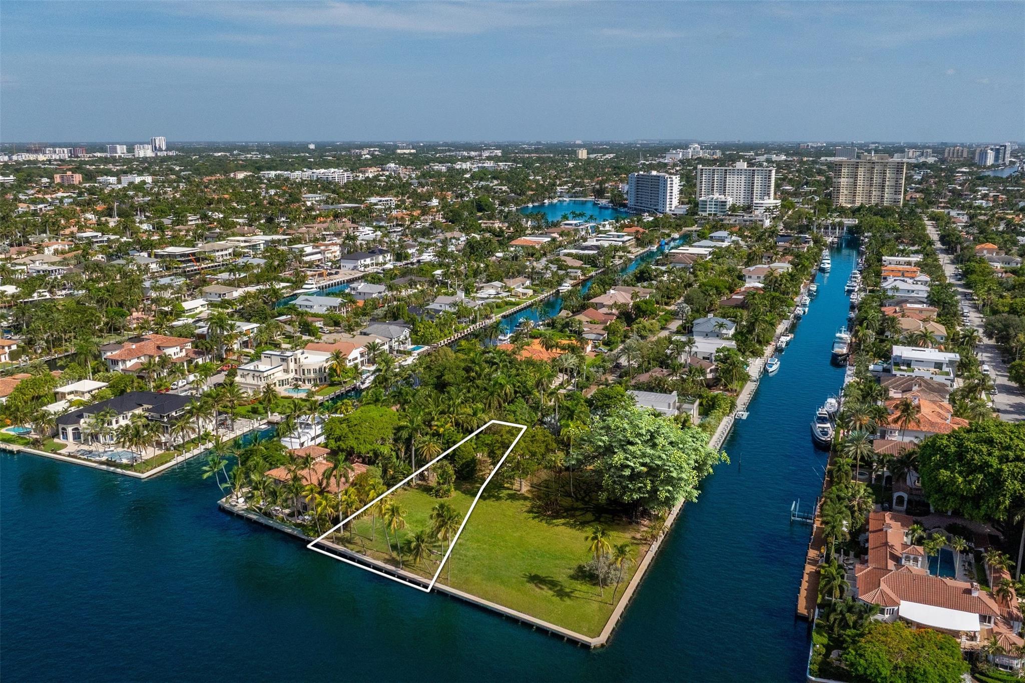 1010 Riviera Isle Dr Fort Lauderdale, FL 33301