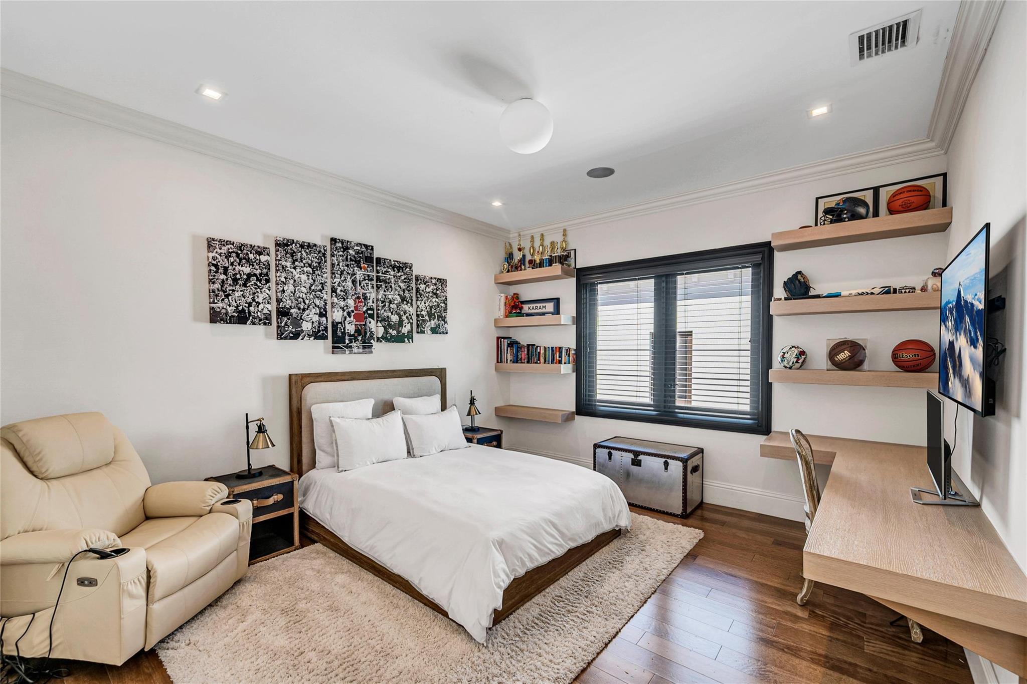 4955 SW 83rd St Miami, FL 33143