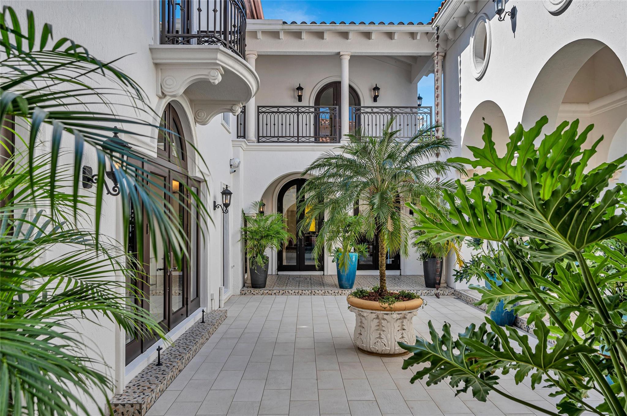 4955 SW 83rd St Miami, FL 33143