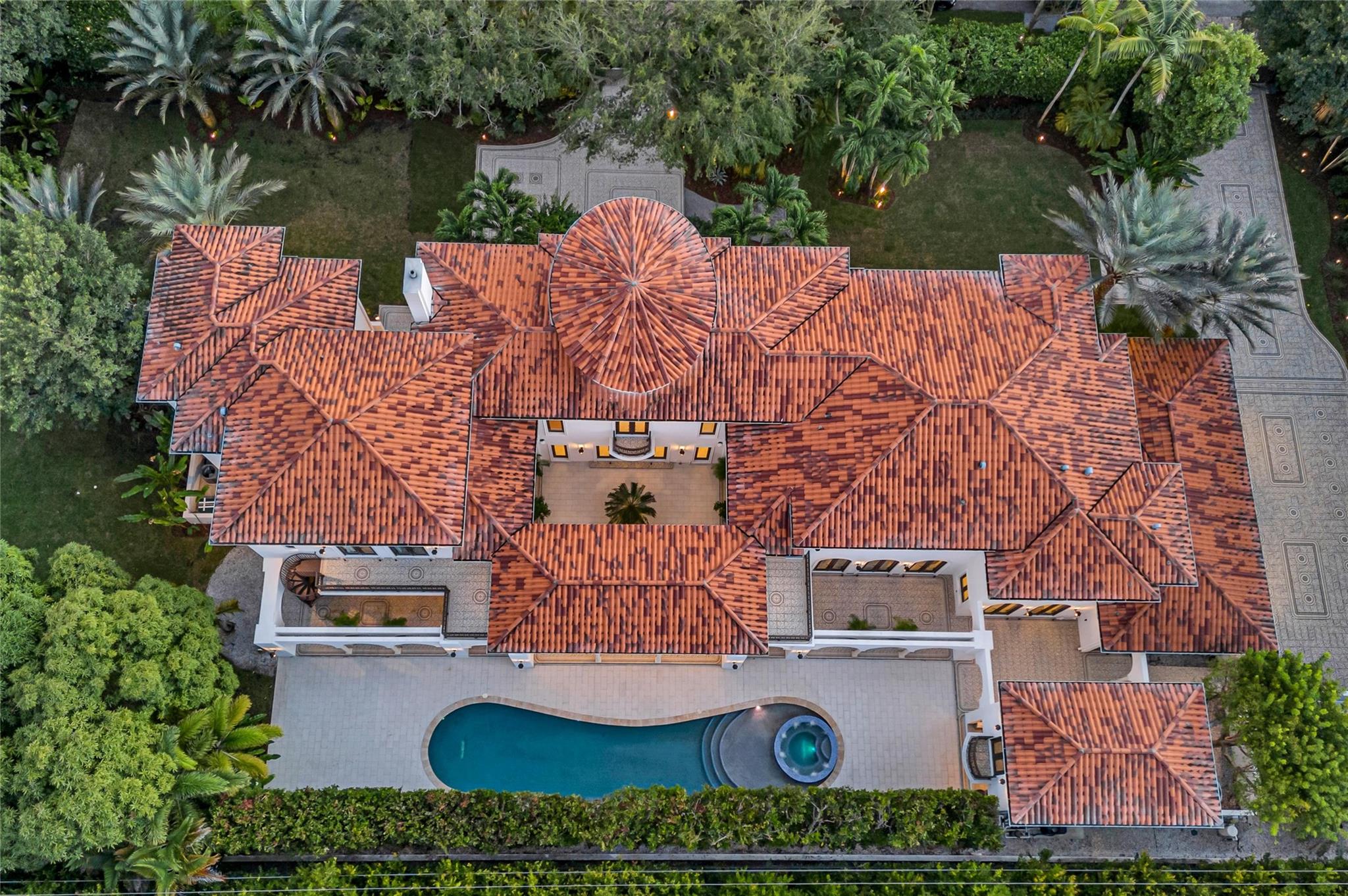 4955 SW 83rd St Miami, FL 33143