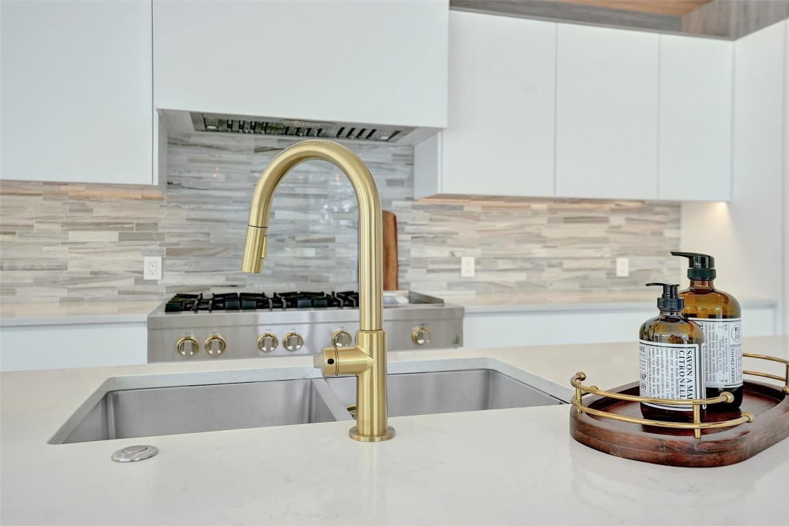 1111 SE 9th Fort Lauderdale, FL 33316