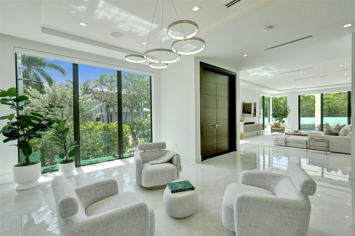 1111 SE 9th Fort Lauderdale, FL 33316