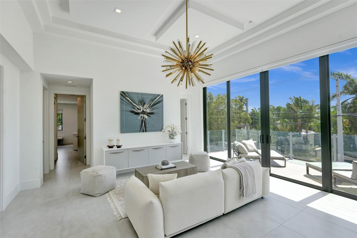 1111 SE 9th Fort Lauderdale, FL 33316