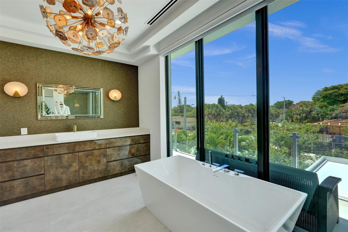 1111 SE 9th Fort Lauderdale, FL 33316