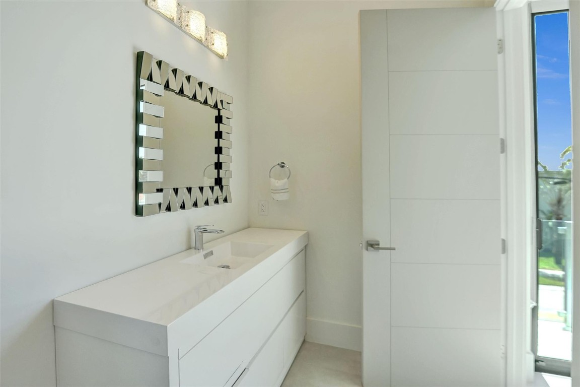 1111 SE 9th Fort Lauderdale, FL 33316