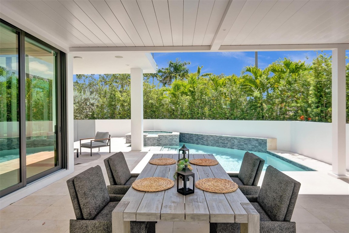 1111 SE 9th Fort Lauderdale, FL 33316