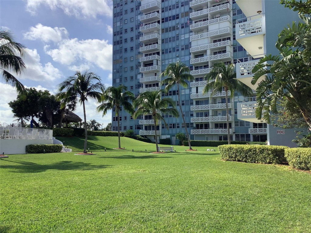1900 S Ocean Dr #1503 Fort Lauderdale, FL 33316