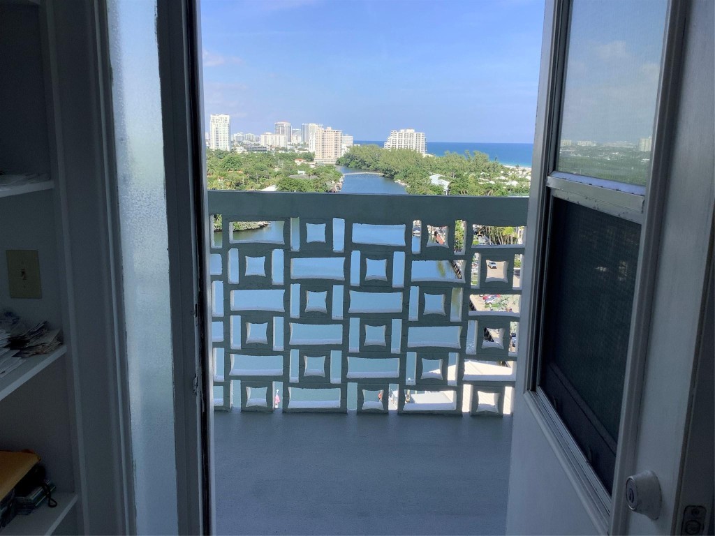 1900 S Ocean Dr #1503 Fort Lauderdale, FL 33316