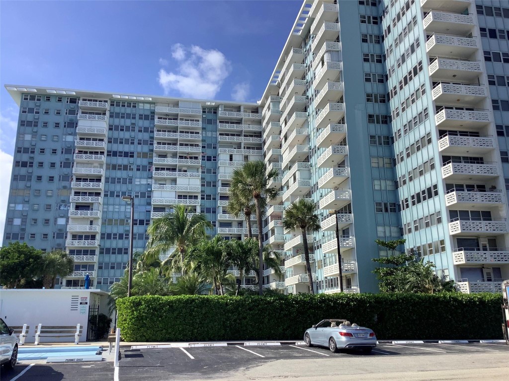 1900 S Ocean Dr #1503 Fort Lauderdale, FL 33316
