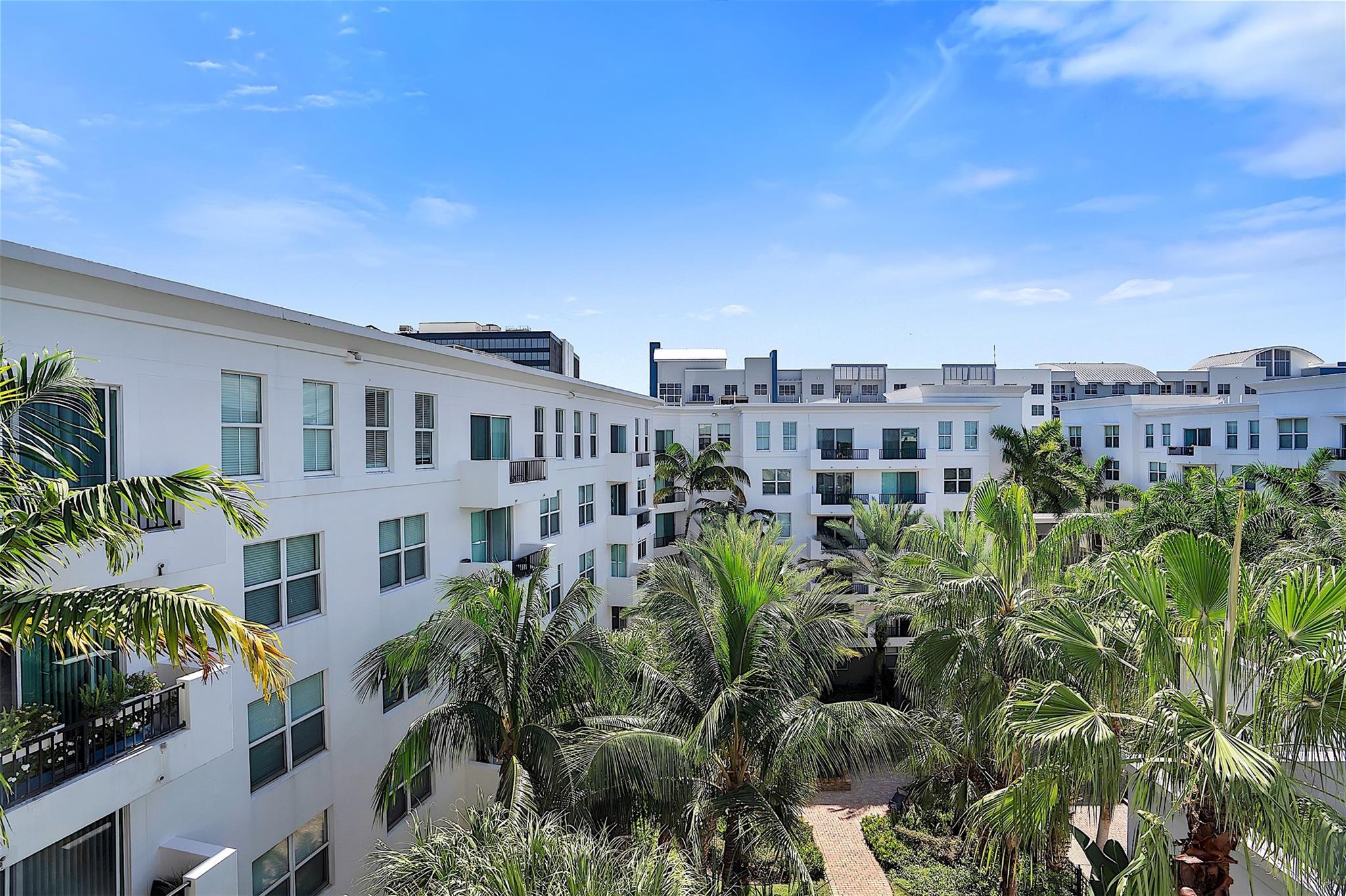 2421 NE 65th St #617 Fort Lauderdale, FL 33308