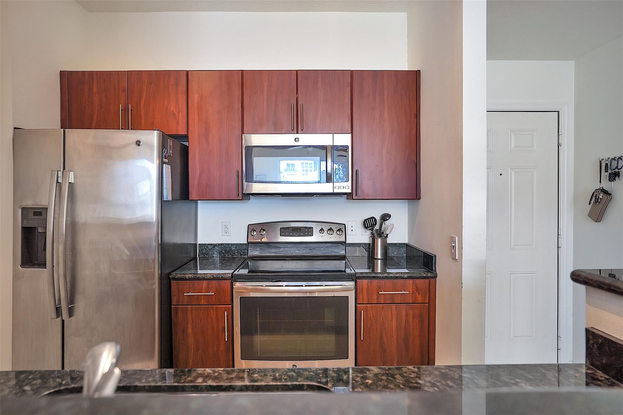 2421 NE 65th St #617 Fort Lauderdale, FL 33308