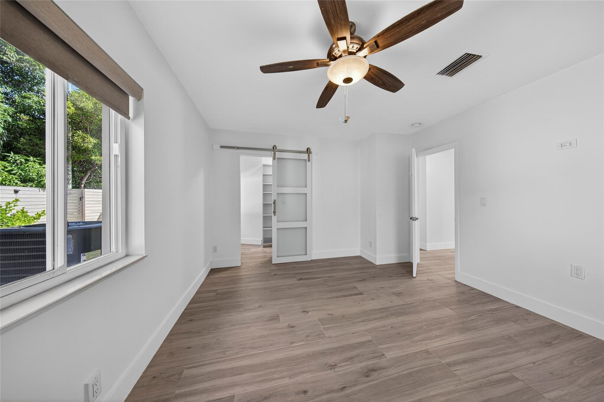 1763 NE 15th St Fort Lauderdale, FL 33304