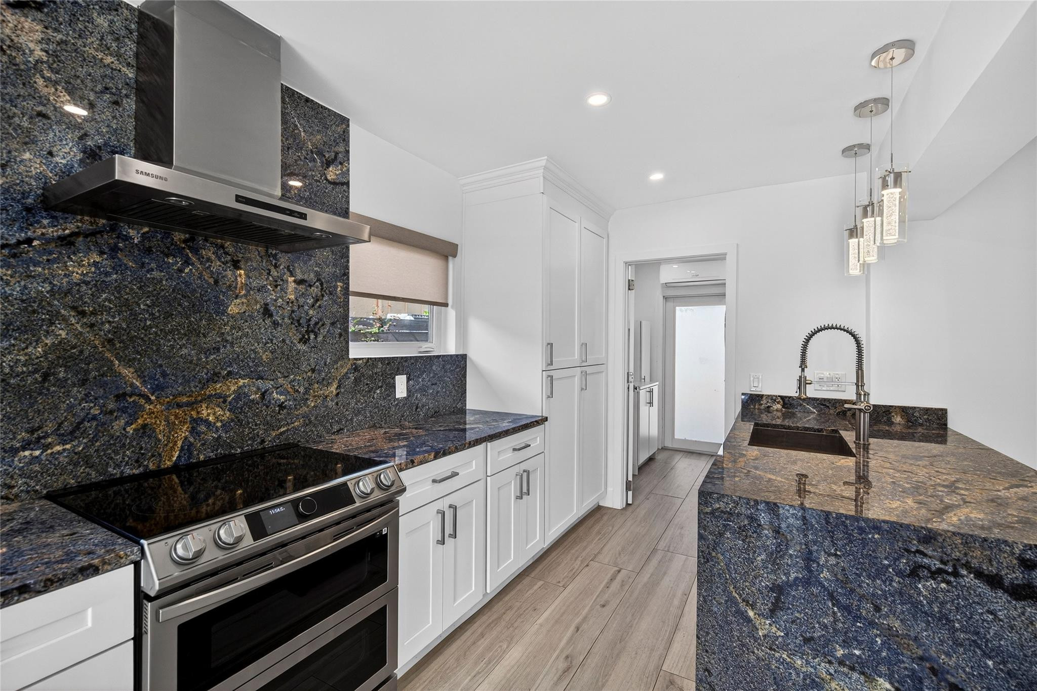 1763 NE 15th St Fort Lauderdale, FL 33304