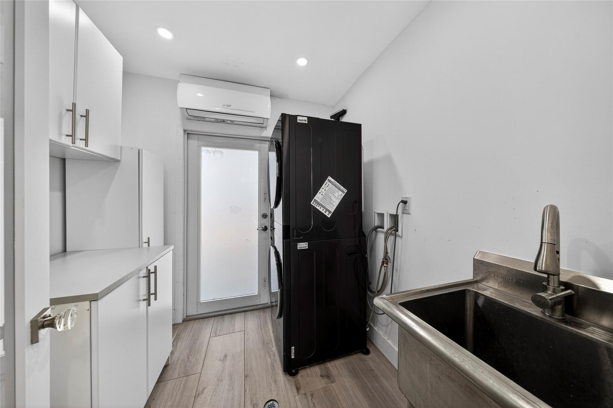 1763 NE 15th St Fort Lauderdale, FL 33304