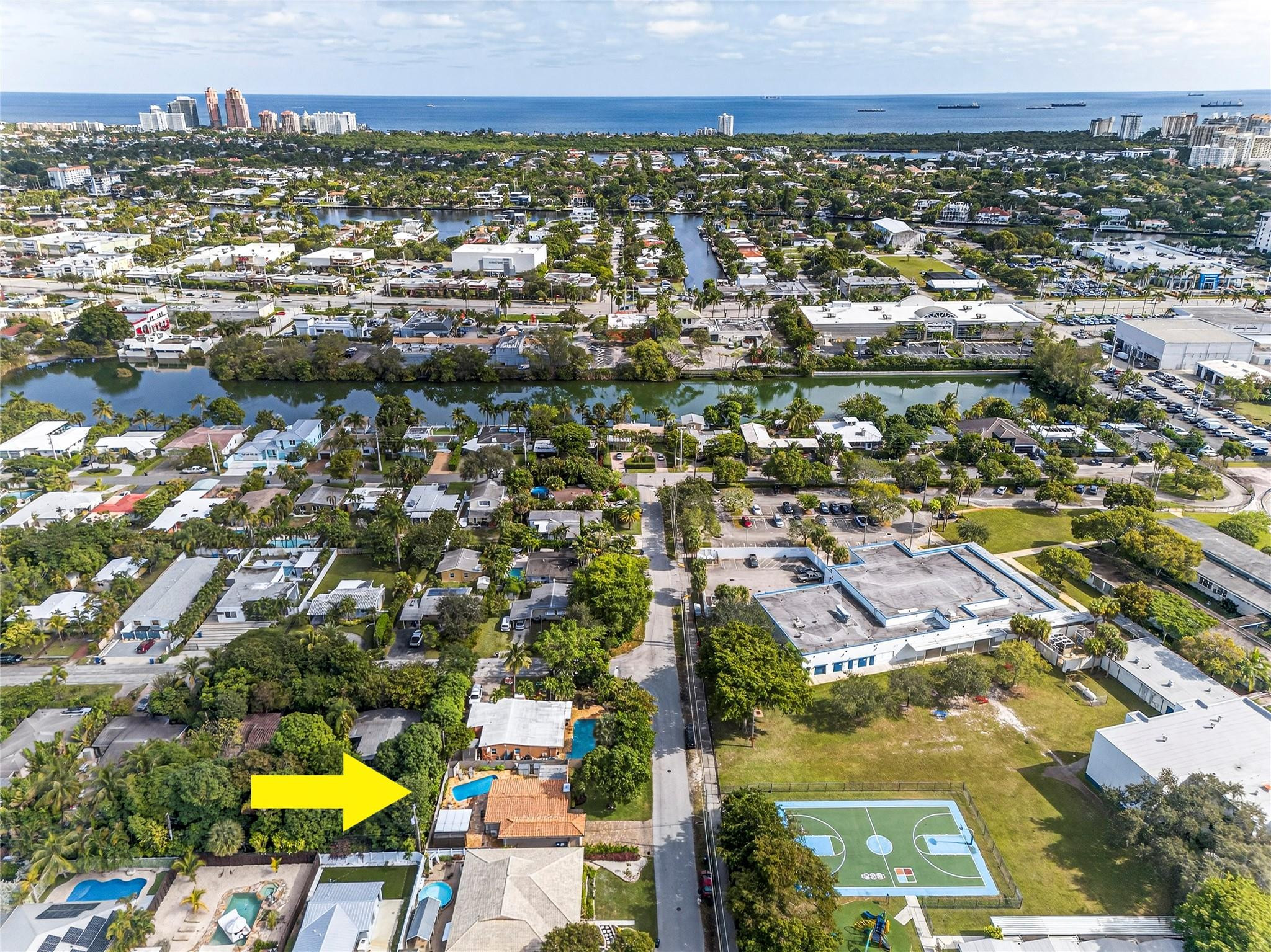 1763 NE 15th St Fort Lauderdale, FL 33304