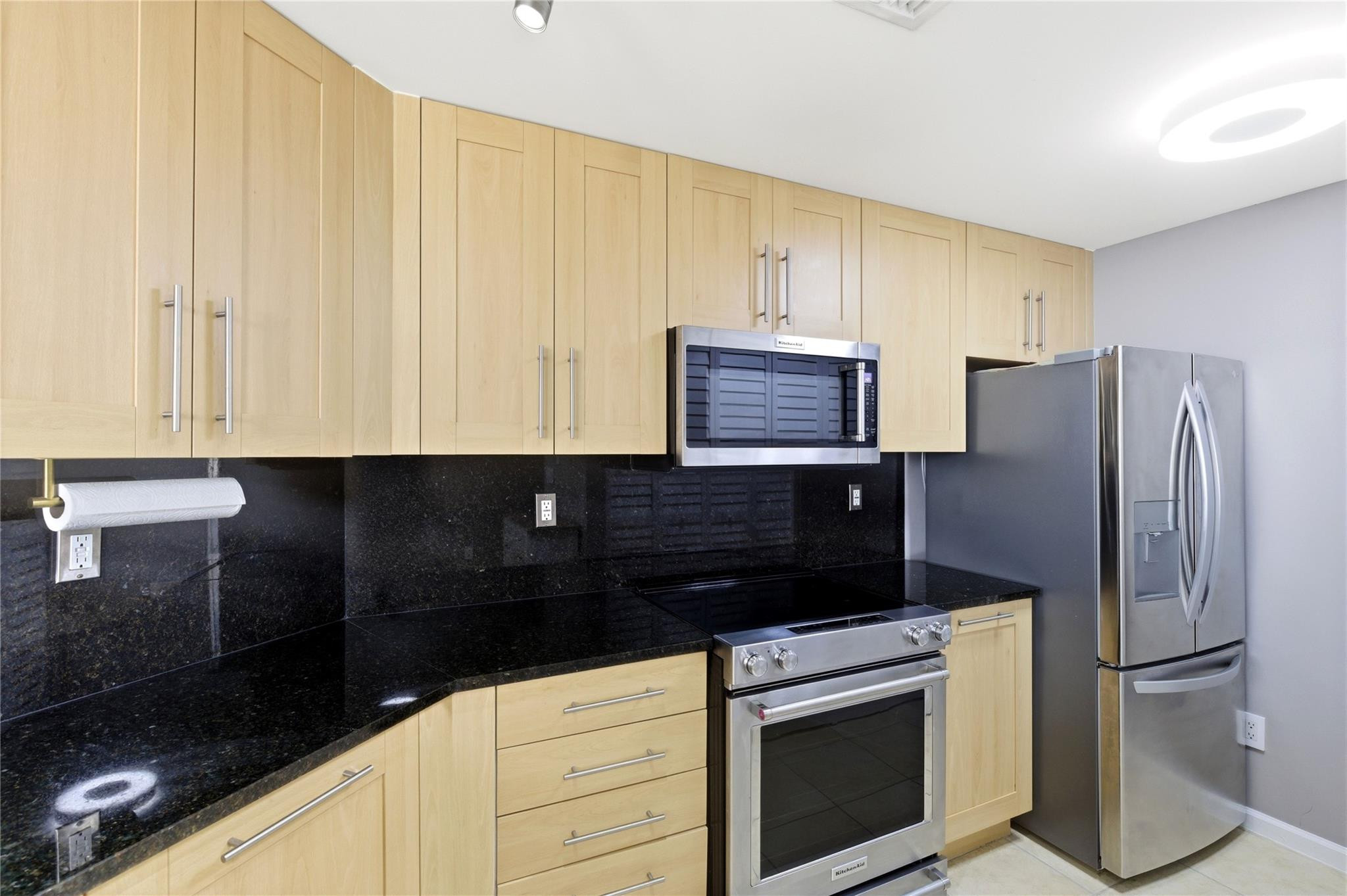 511 SE 5th #1414 Fort Lauderdale, FL 33301