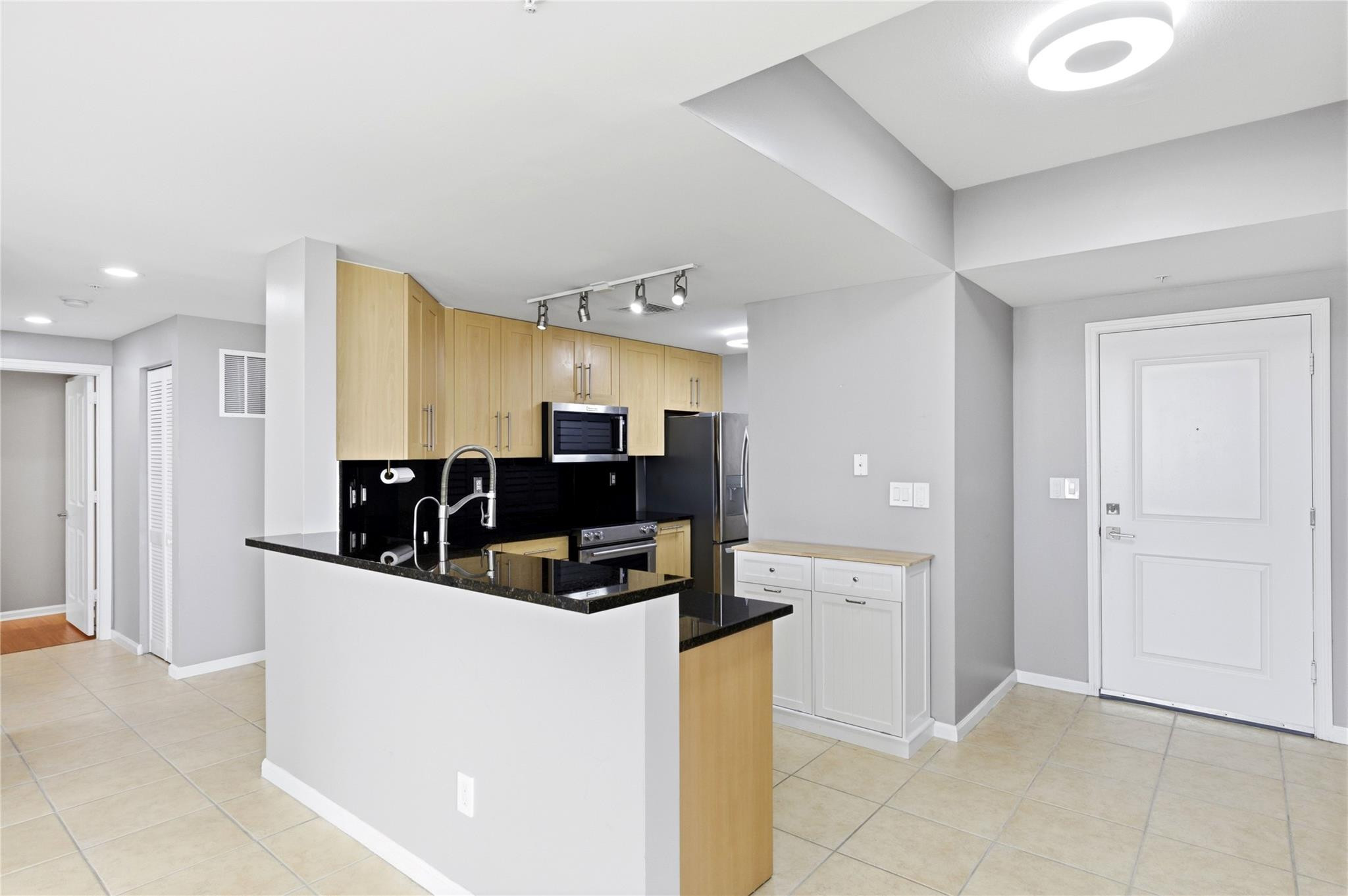 511 SE 5th #1414 Fort Lauderdale, FL 33301