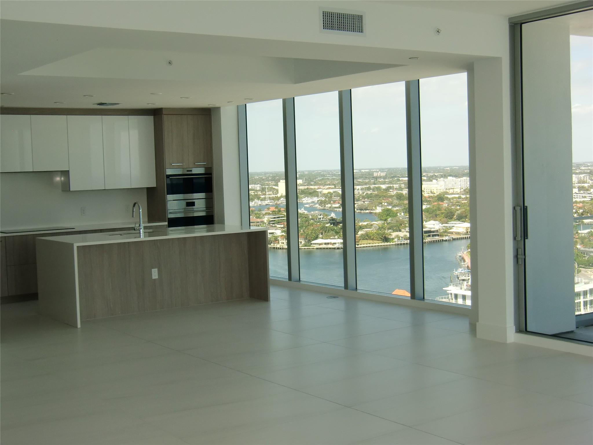 151 N Seabreeze Boulevared #2204-E Fort Lauderdale, FL 33304