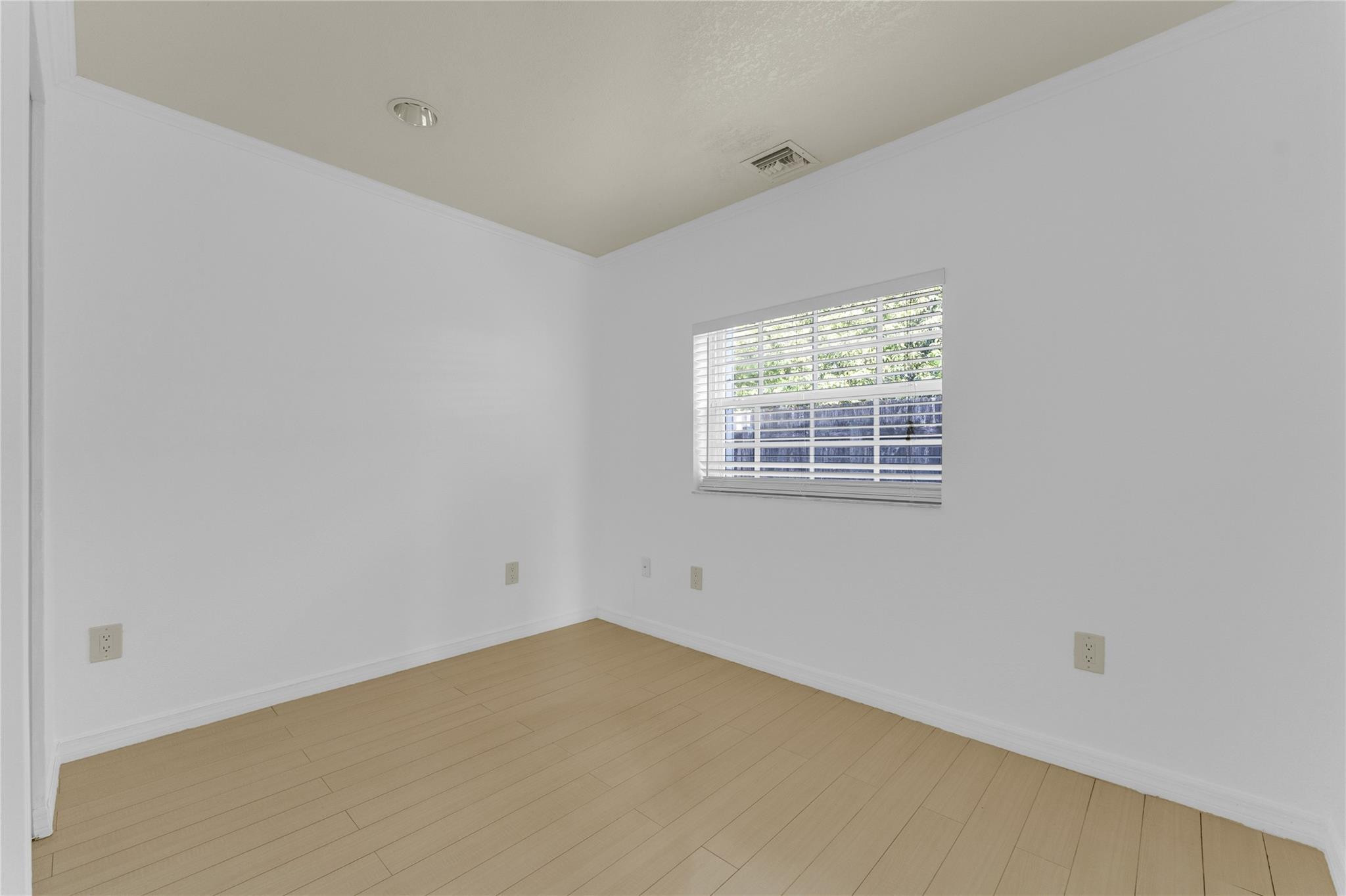 2132 SW 50th Fort Lauderdale, FL 33317