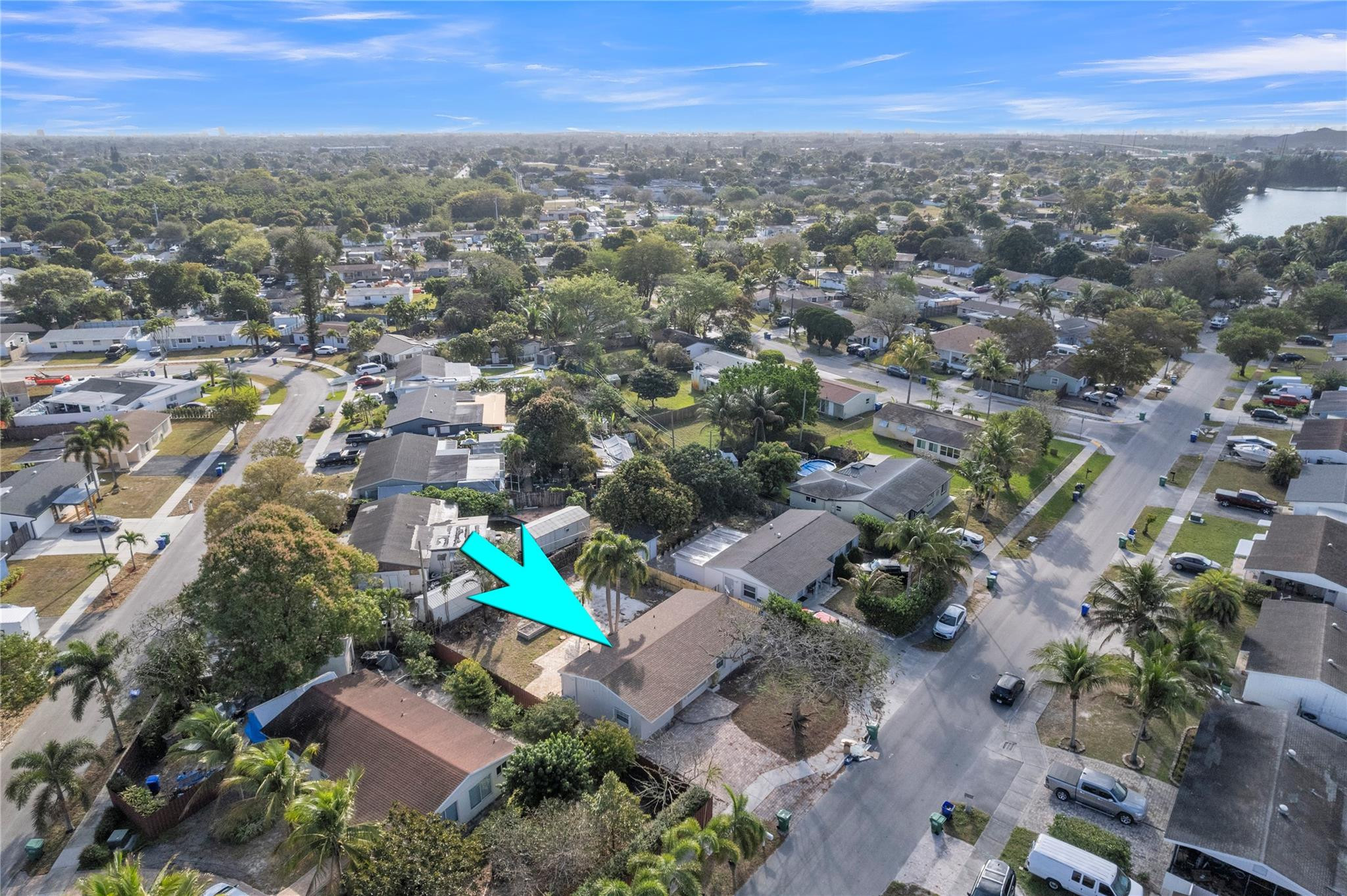 2132 SW 50th Fort Lauderdale, FL 33317