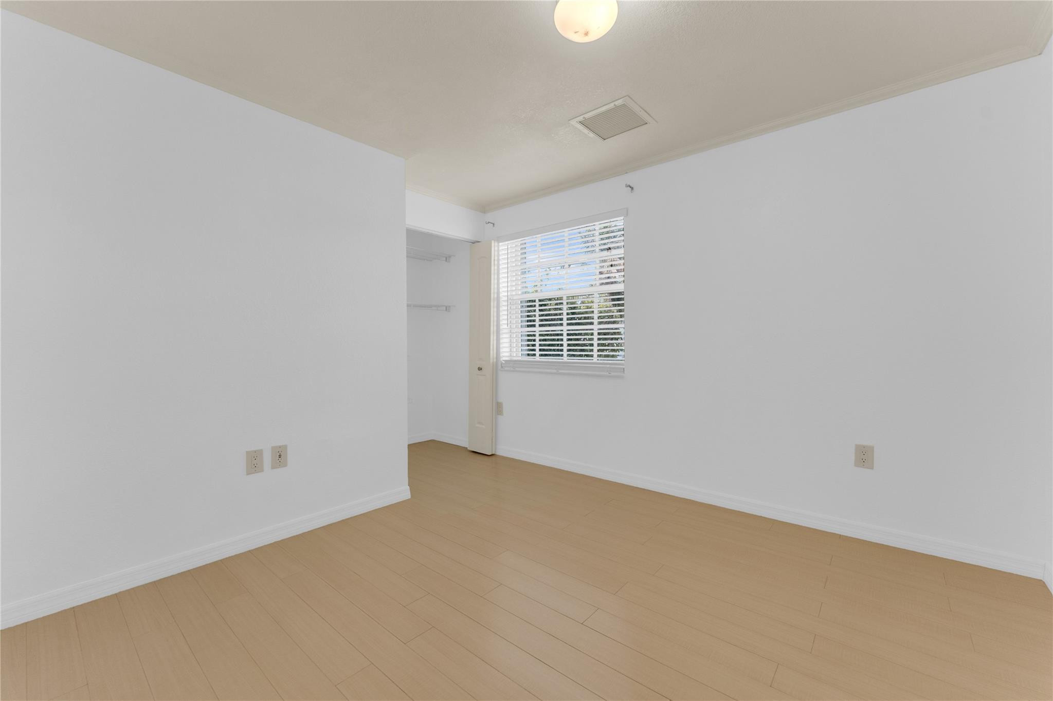 2132 SW 50th Fort Lauderdale, FL 33317