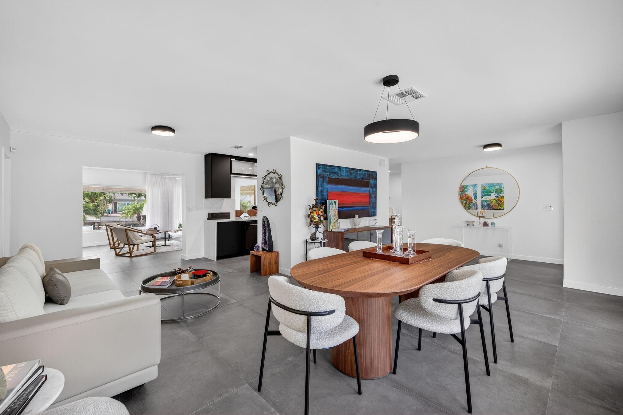 2720 NE 59th Fort Lauderdale, FL 33308